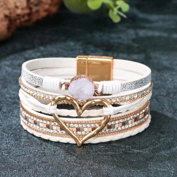 Jewelry - NWT White Magnetic Bracelet